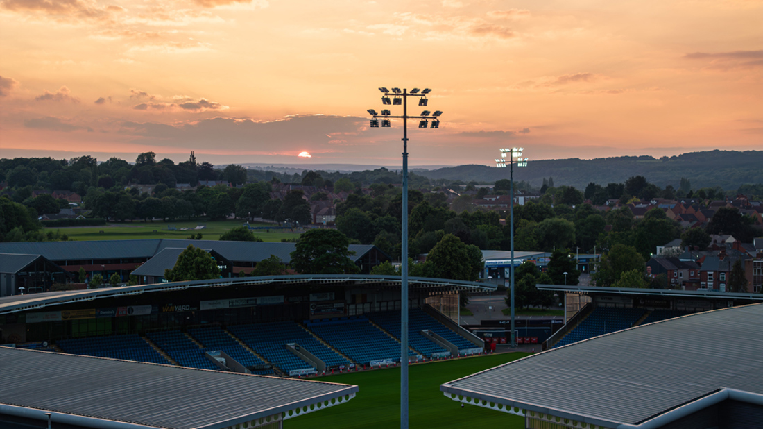 Lumosa Chesterfield best sports lighting