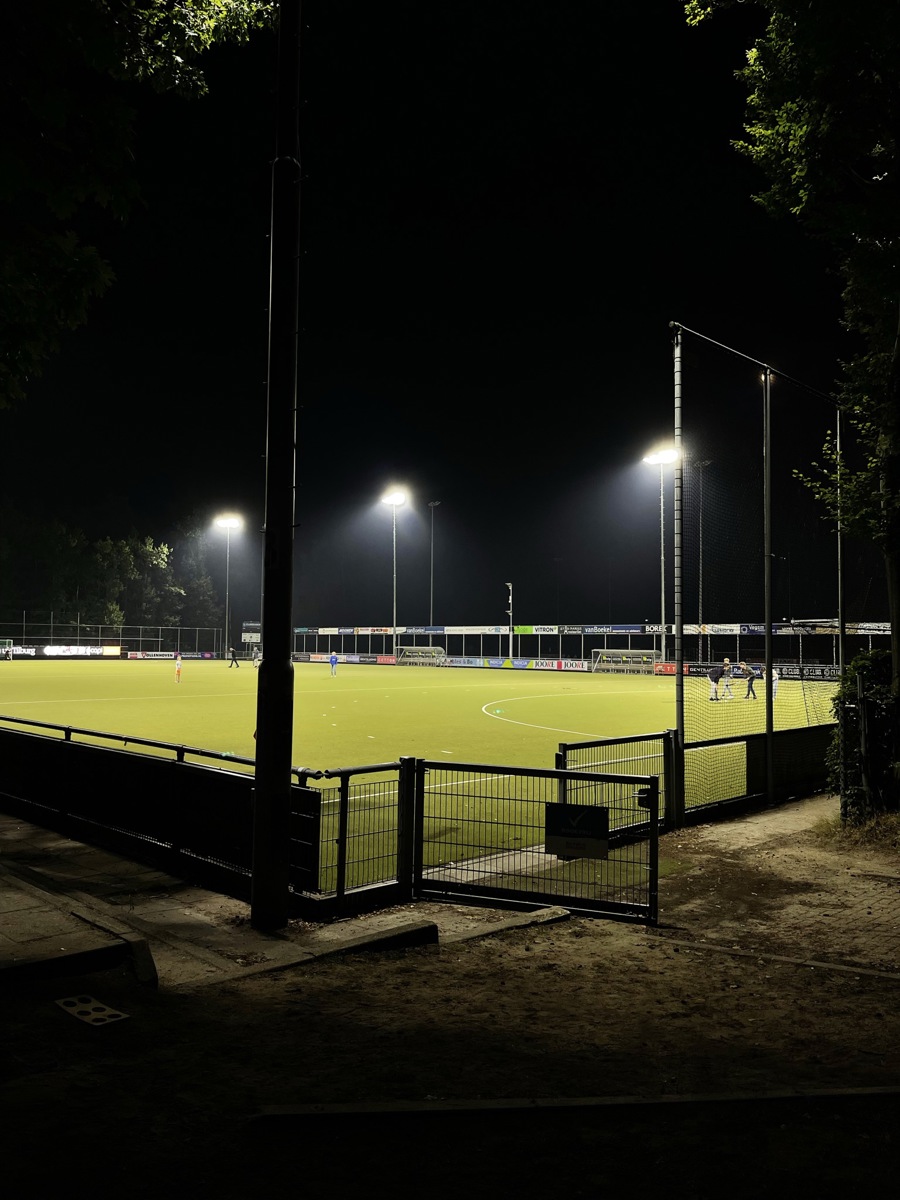 LED lighting sport | hockey game view in the evening HC Tilburg