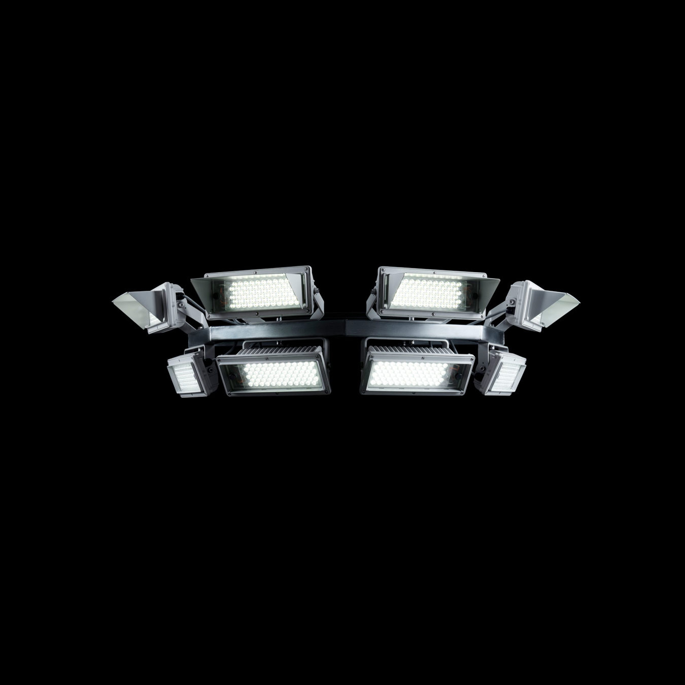 Luminaire LED Lumosa CS Corona MAX pour réduction de la pollution lumineuse et applications industrielles