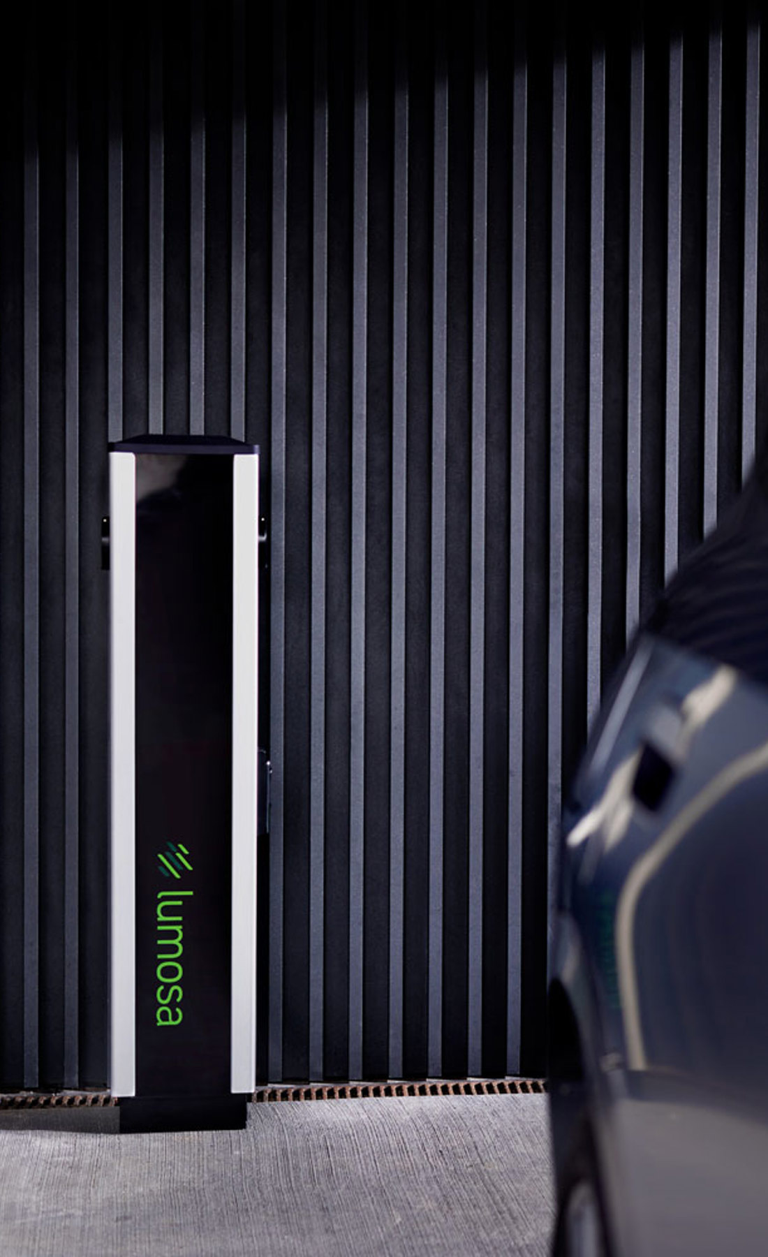 Lumosa EV charger for business charging