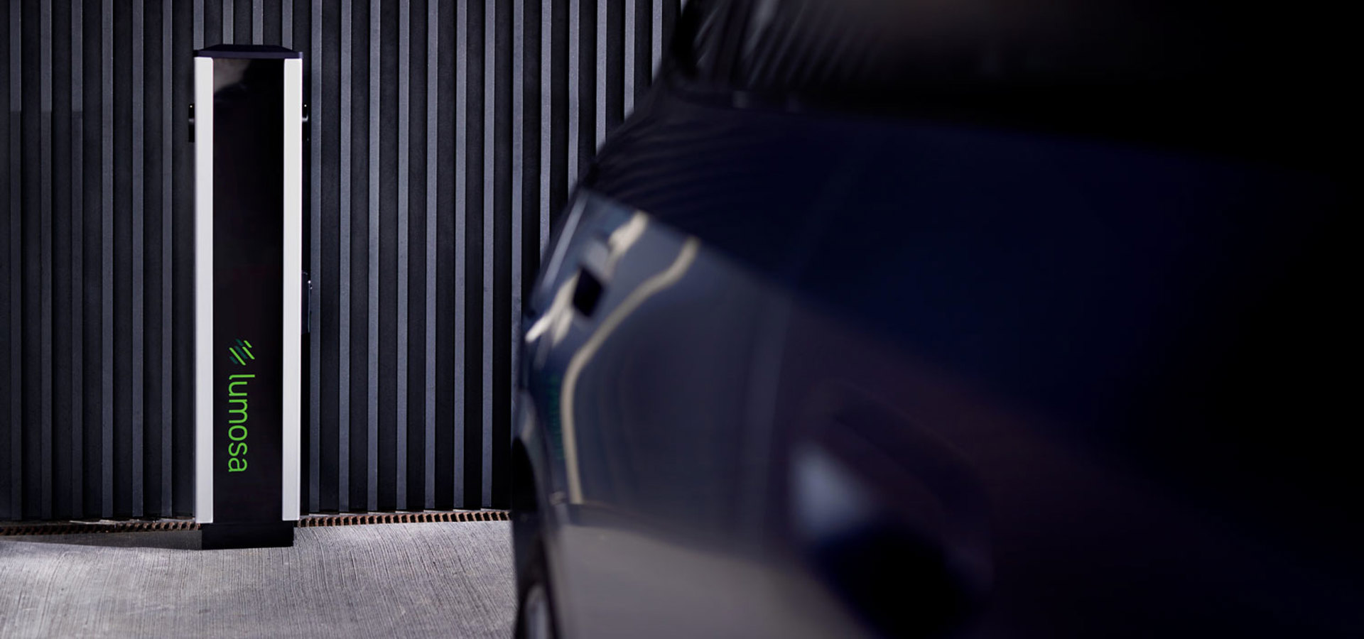 Lumosa EV charger for business charging